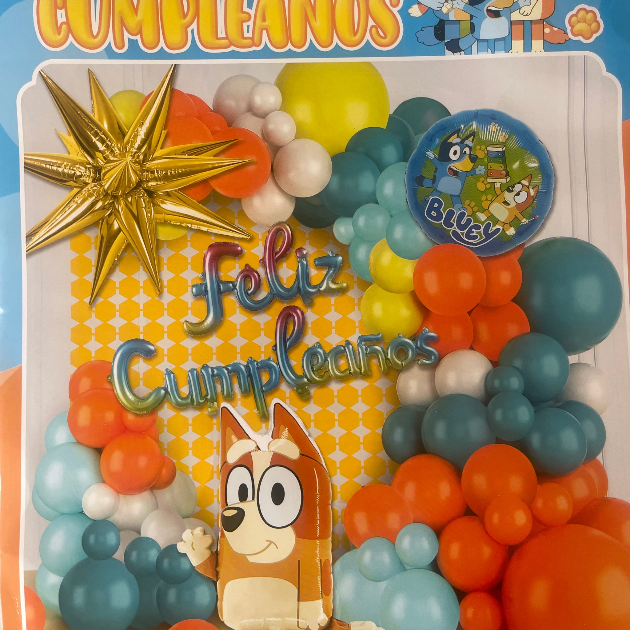 SET GLOBOS BLUEY FELIZ CUMPLEAÑOS  (Para inflar con aire, incluye cortina, globos y letrero)