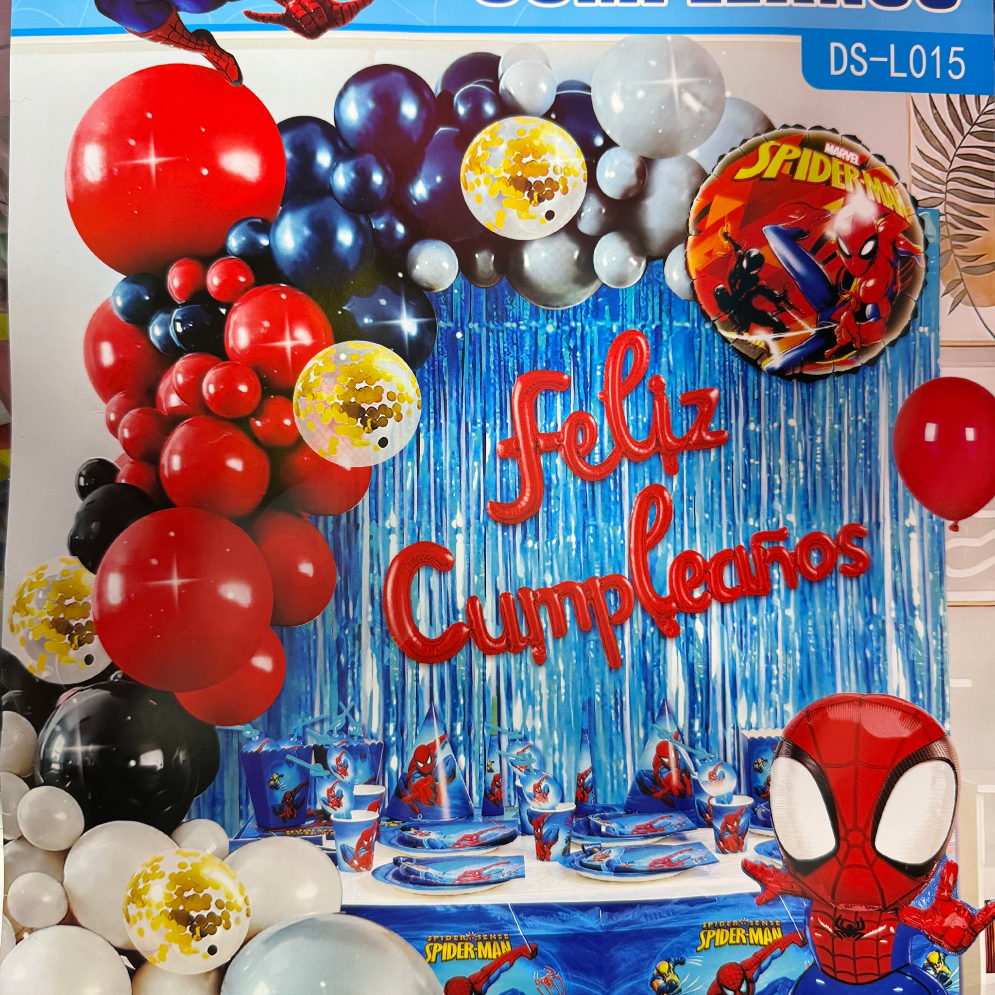 SET GLOBOS FELIZ CUMPLEAÑOS SPIDER-MAN (para inflar con aire, incluye cortina, globos y letrero)