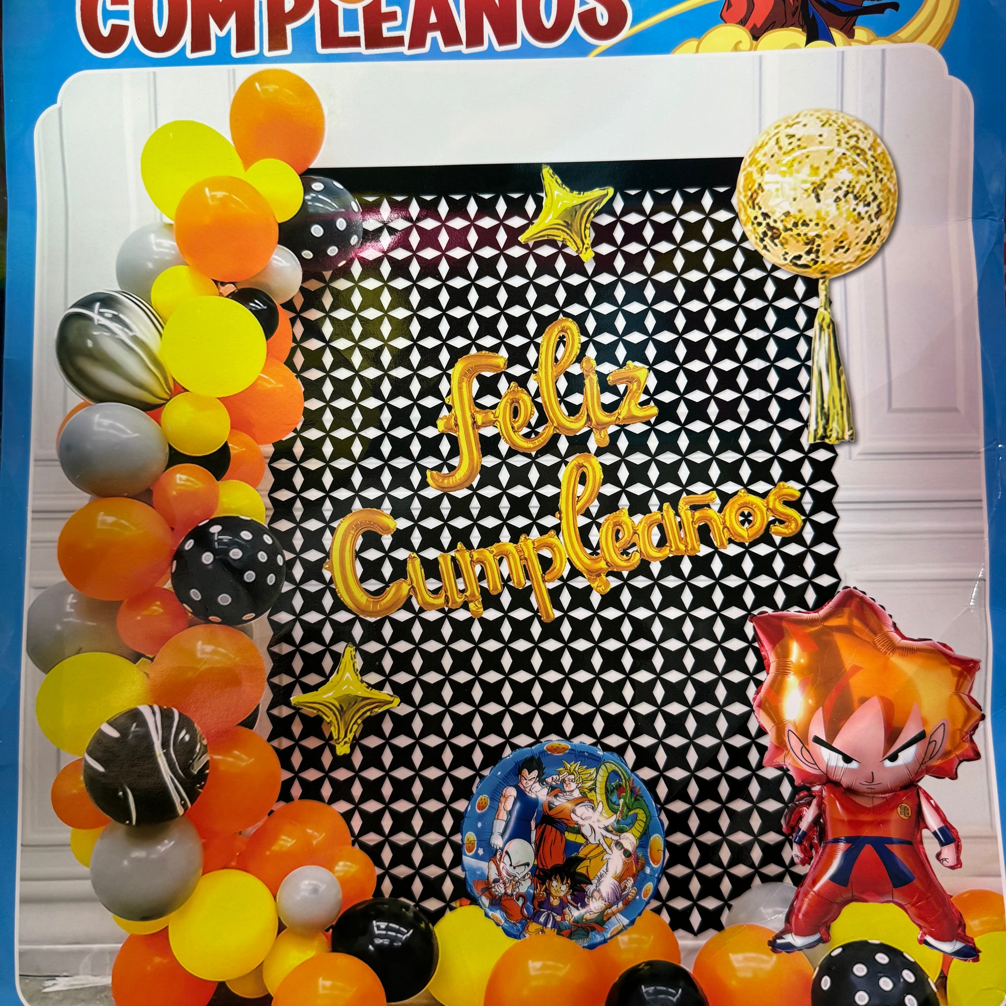 SET GLOBOS FELIZ CUMPLEAÑOS DRAGON BALL Z GOKU (para inflar con aire, incluye cortina, globos y letrero)